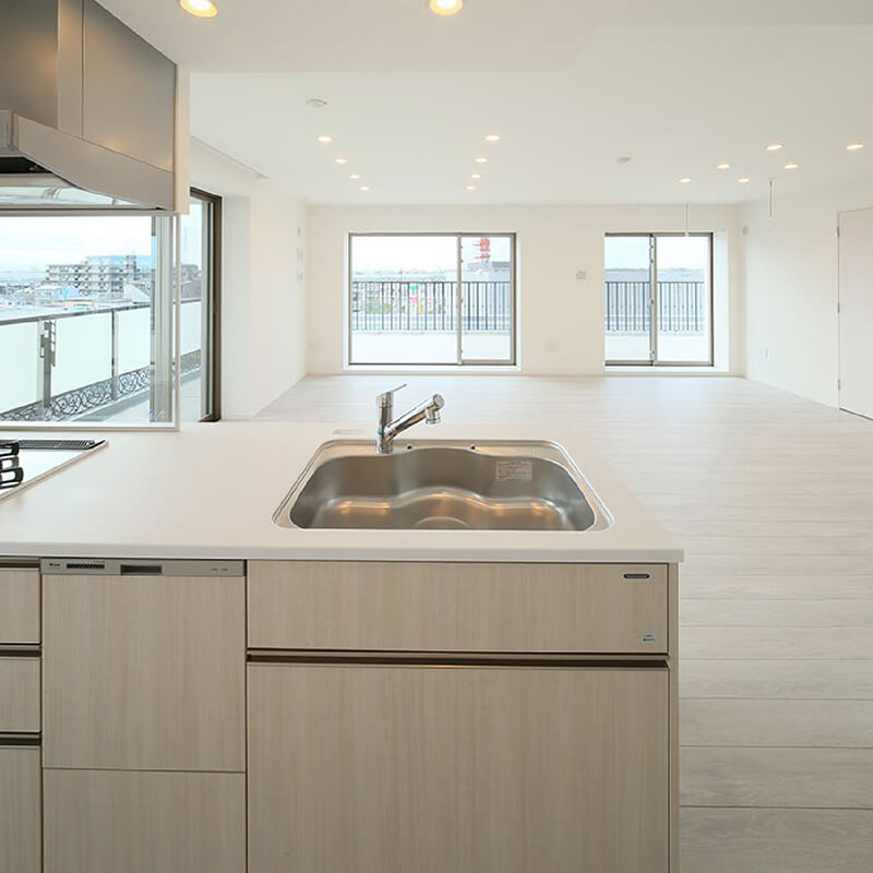 バースシティ久地 S-Court