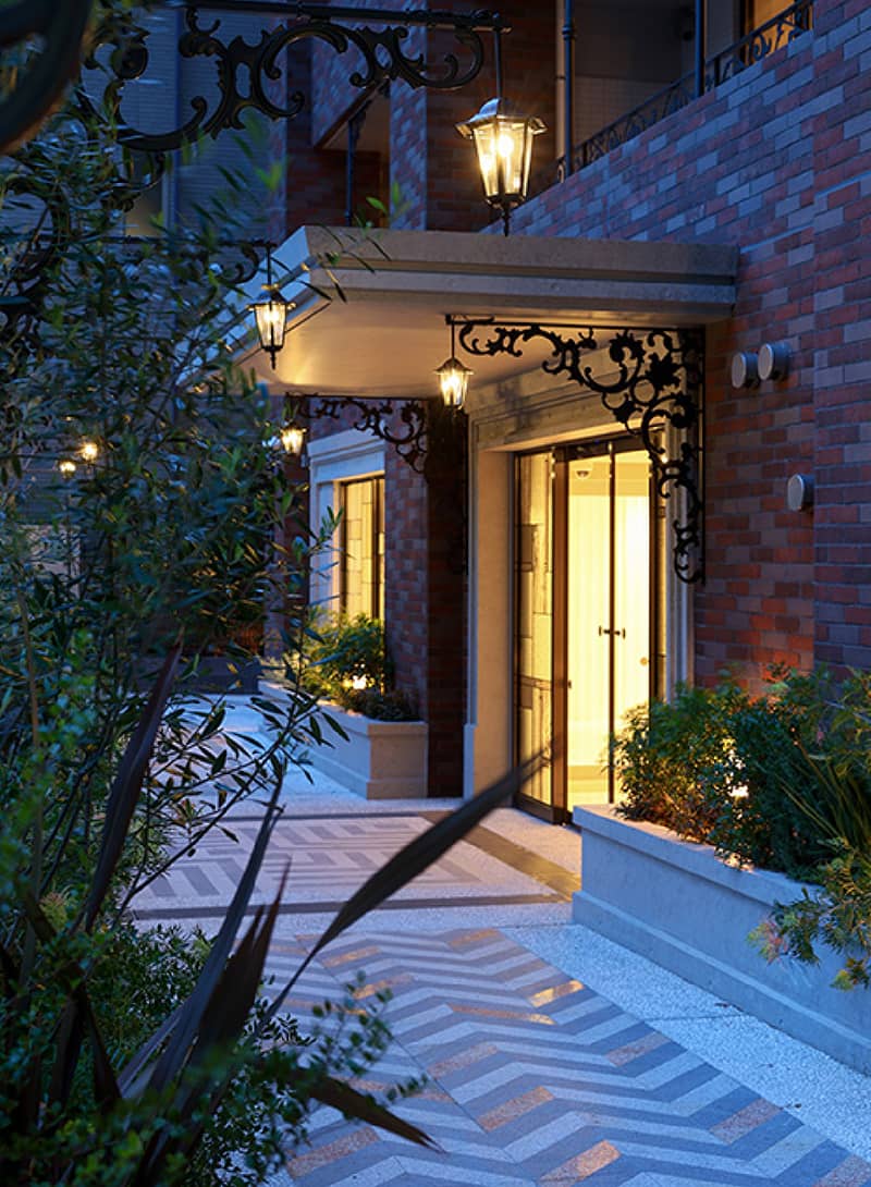 バースシティ横浜大通り公園