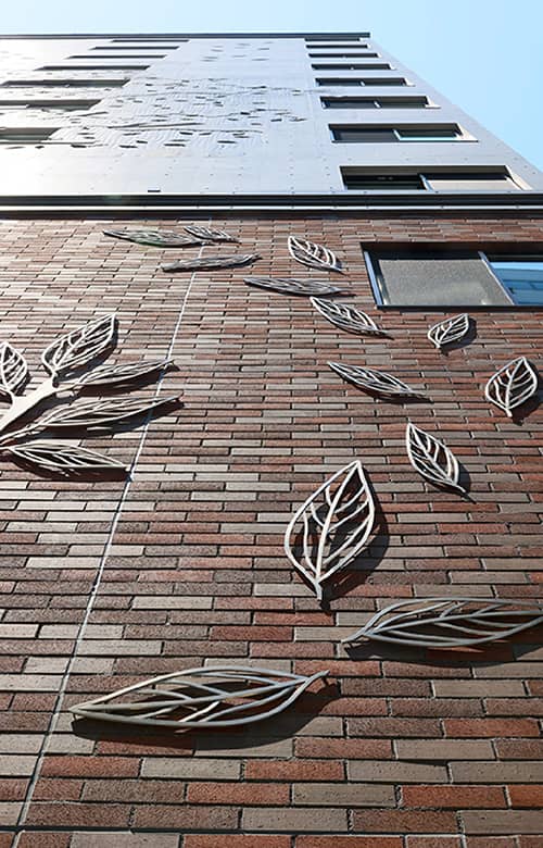 バースシティ横浜大通り公園