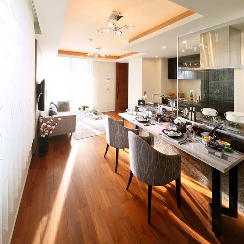 ロイヤルシーズン白金台